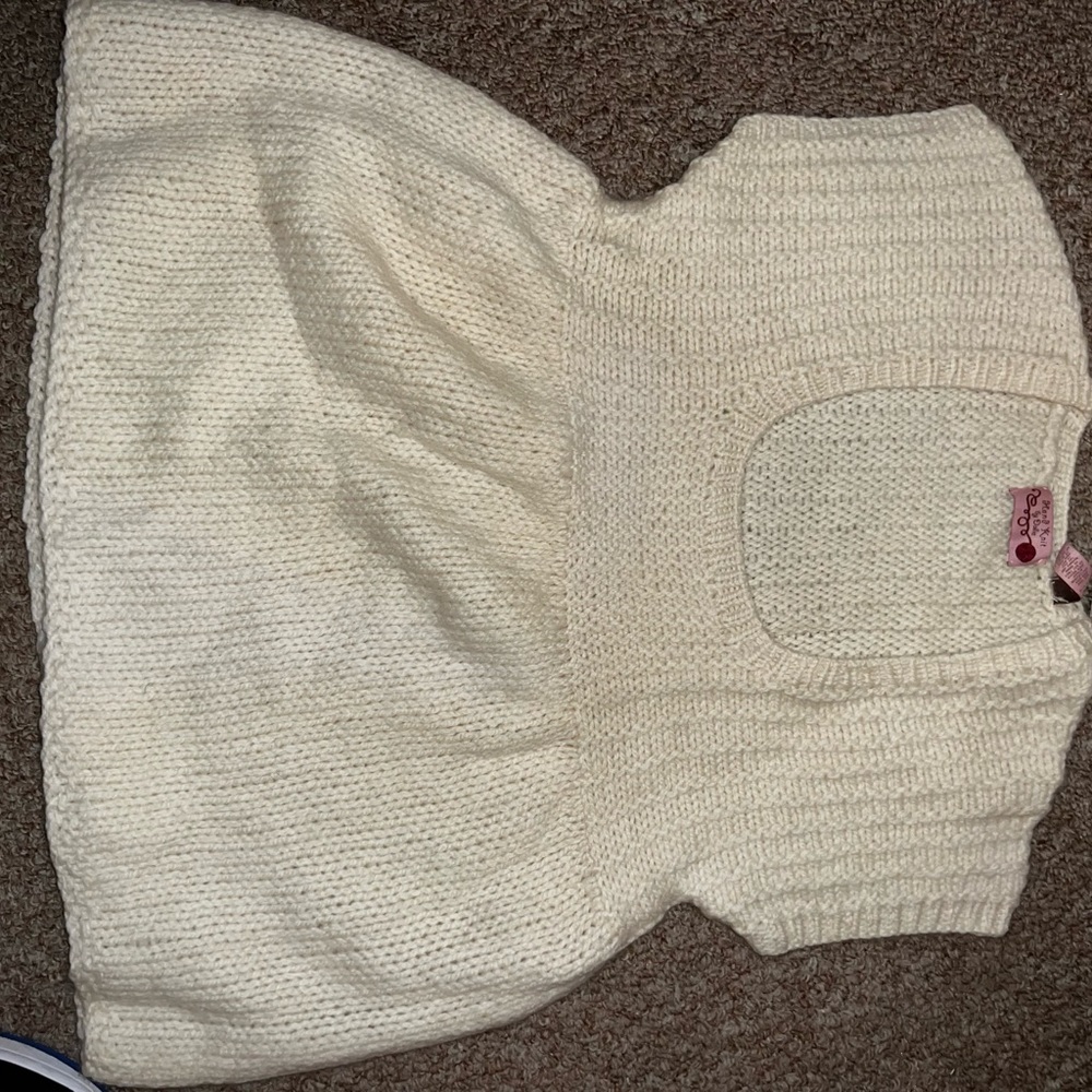 Hand knit sweater vest
